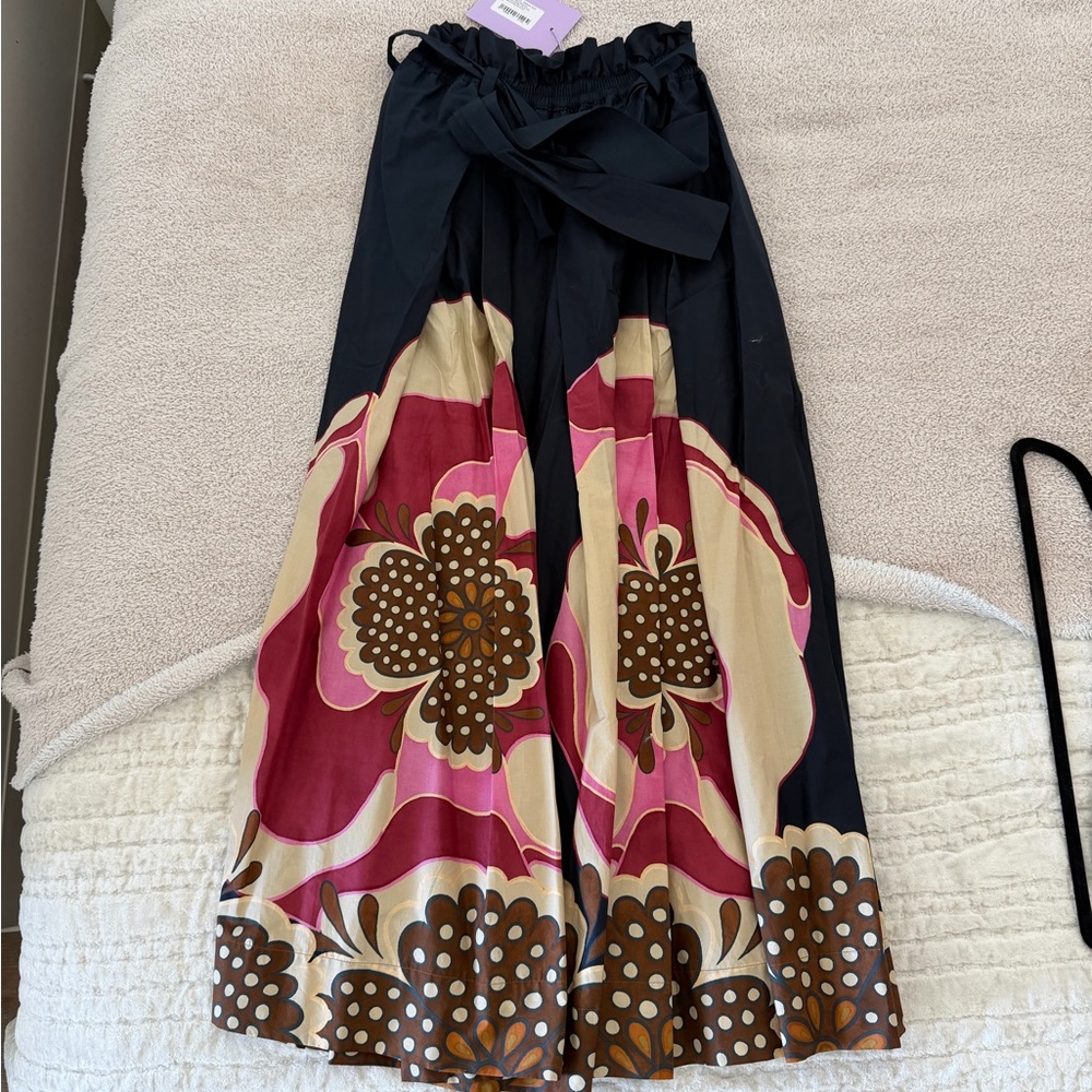 LA DoubleJ A-Line Skirt with Floral Patterns - Picture 7 of 7